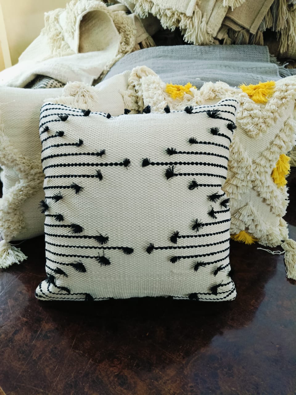 كوشن يدوية الصنع 45×45سم - LSO394